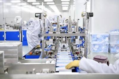 懷柔區(qū)首家醫(yī)用口罩生產(chǎn)企業(yè)投產(chǎn)